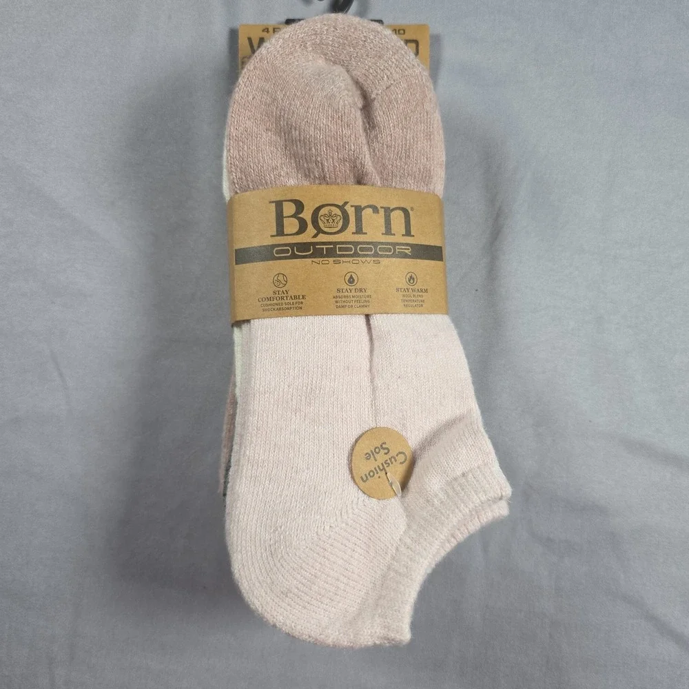 BORN women's WOOL BLEND Outdoor no show socks 4 pairs in pink ivory gray mauve